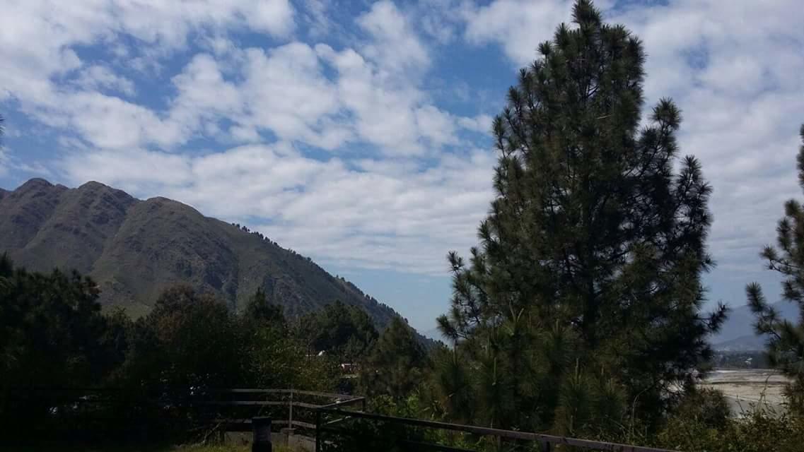 Rock City Resort Mingora Exterior photo